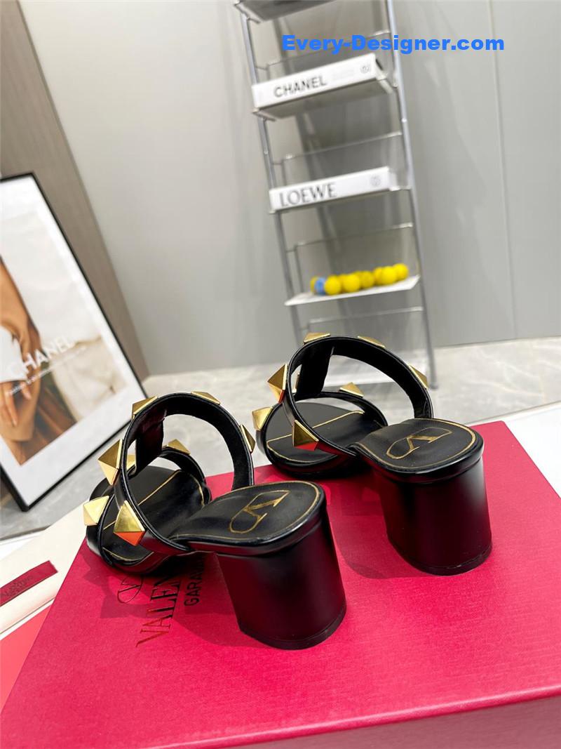 Va1e*ntin0 new high heel sandals