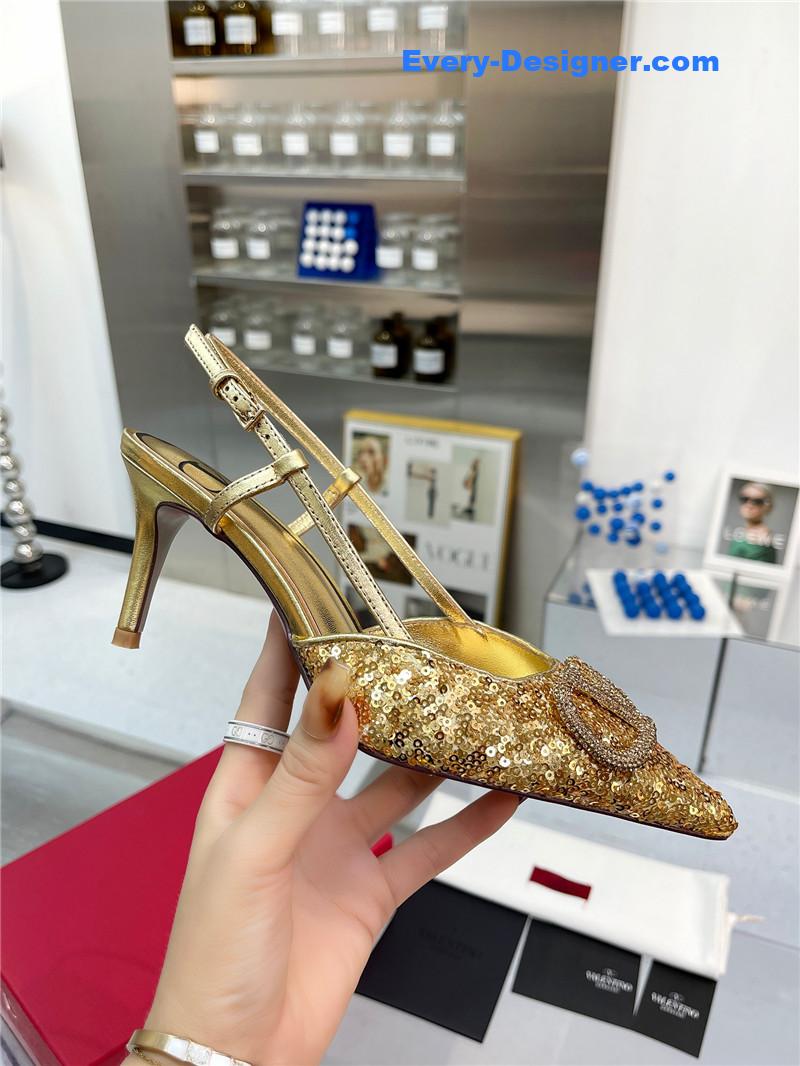 Va1e*ntin0 classic sandals in sequined version with v buckle