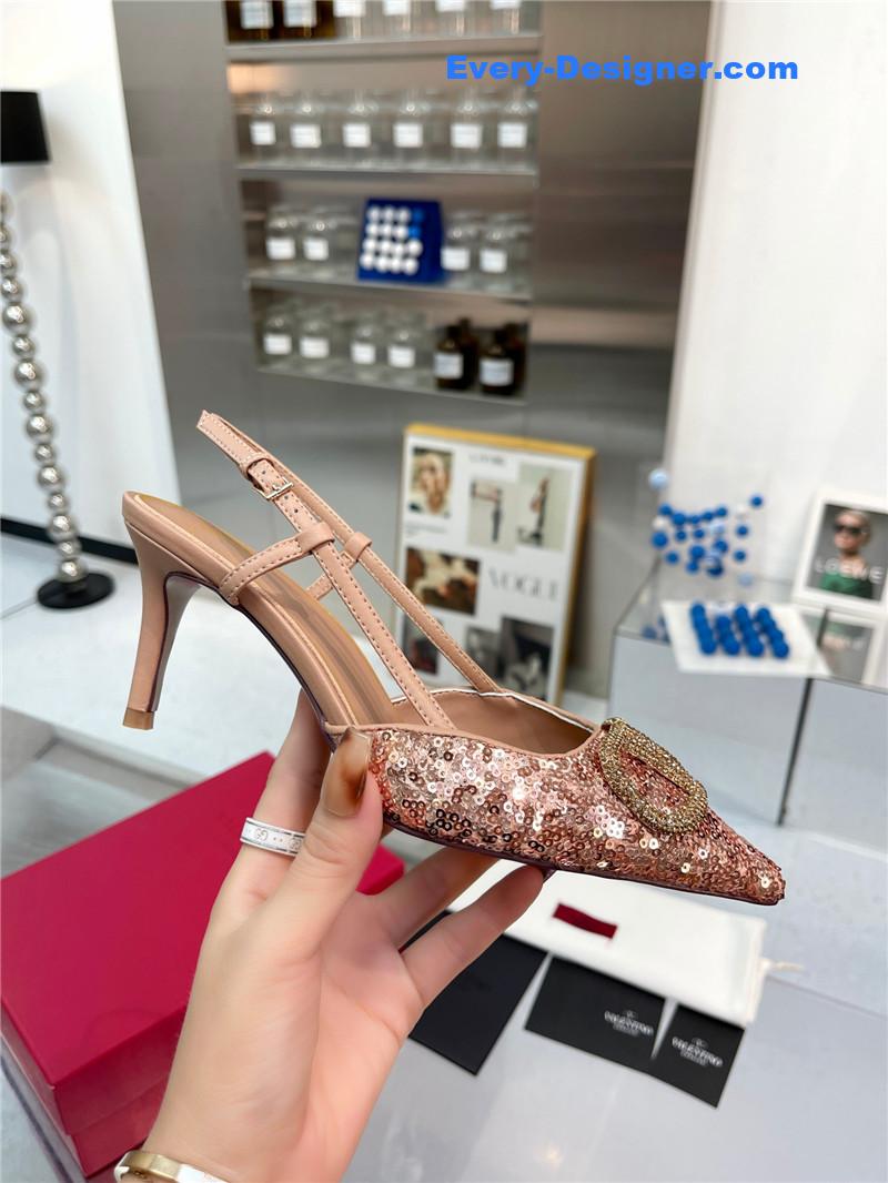 Va1e*ntin0 classic sandals in sequined version with v buckle