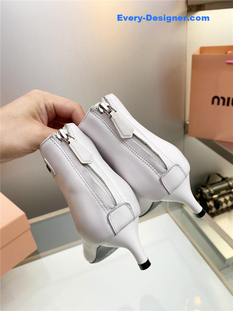 M1um1u fish mouth sandals