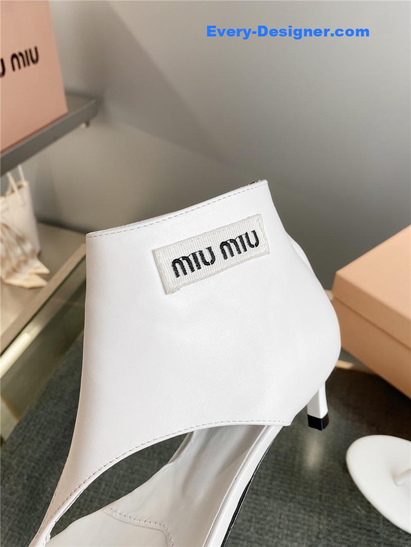 miumiu sandals