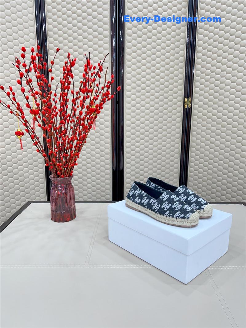 Ce1i*e new triumphal arch fisherman shoes