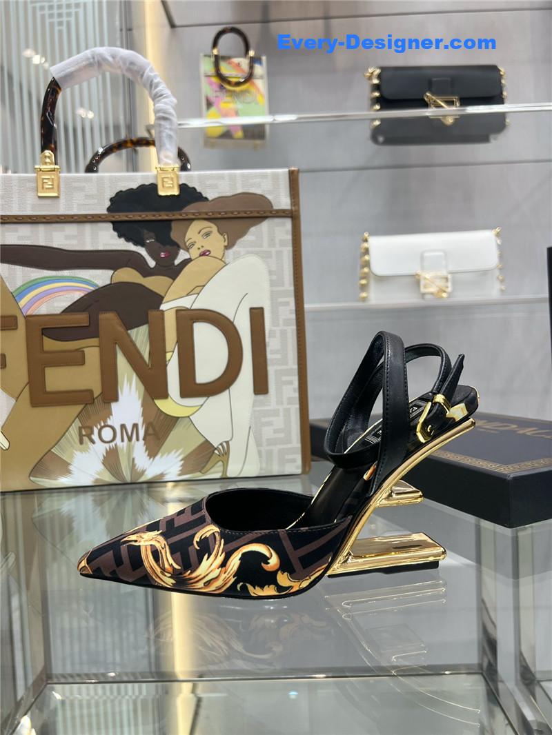 F**di f-shaped three-dimensional heel pumps