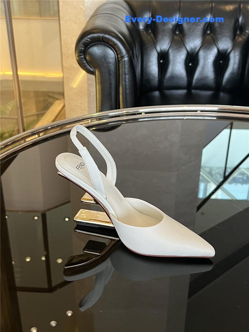 F**di f-shaped three-dimensional heel pumps
