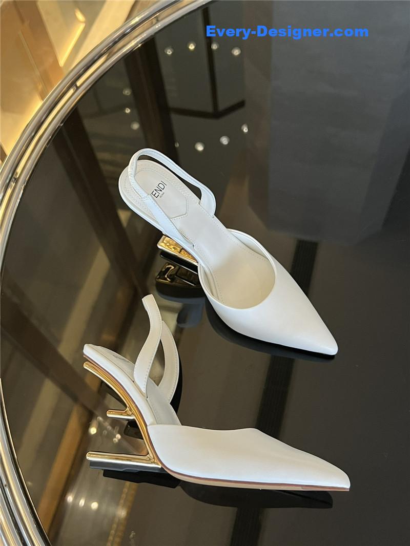 F**di f-shaped three-dimensional heel pumps