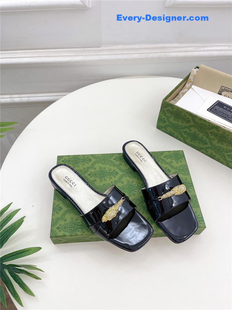 Gucci new metal snake head slippers