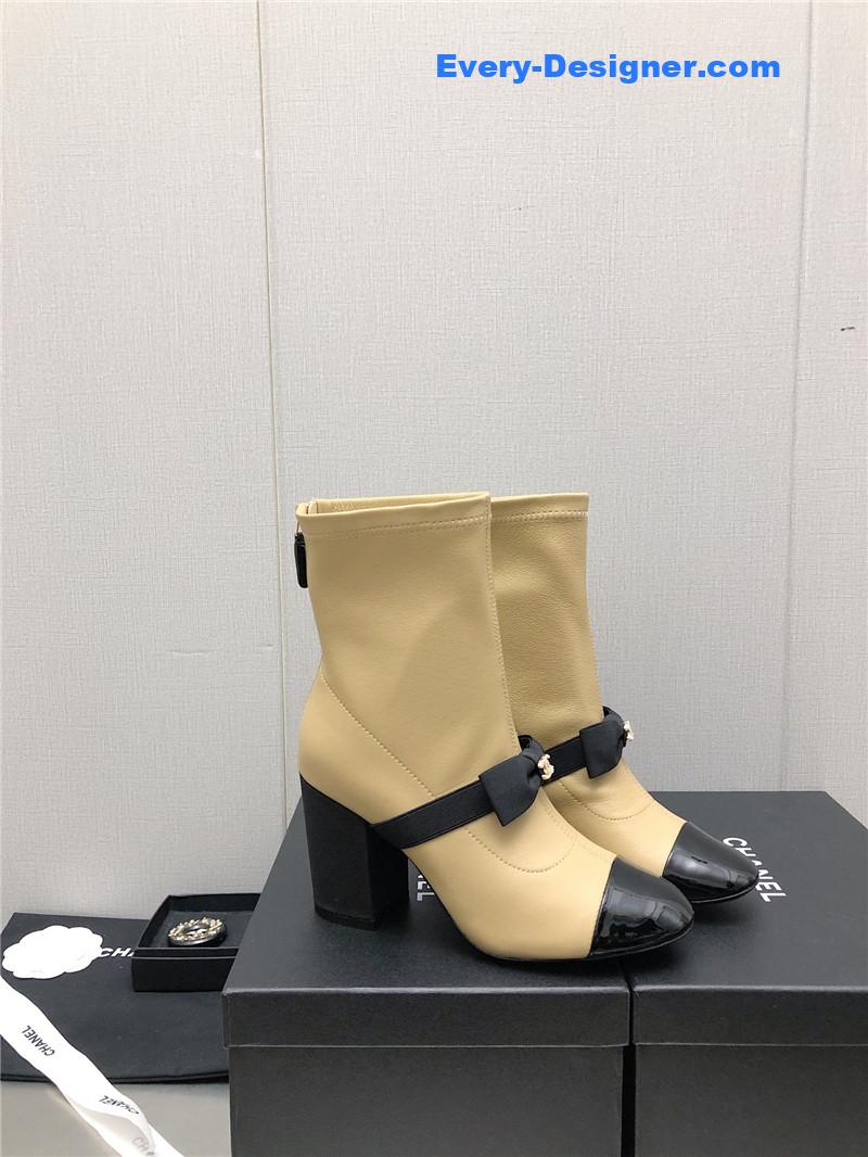 CC explosion bow snow white short boots