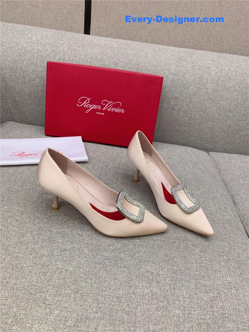 roger vivier classic D1am0nd buckle silk pumps