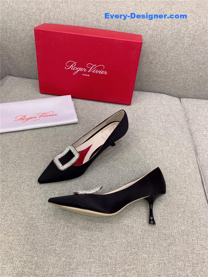 roger vivier classic D1am0nd buckle silk pumps