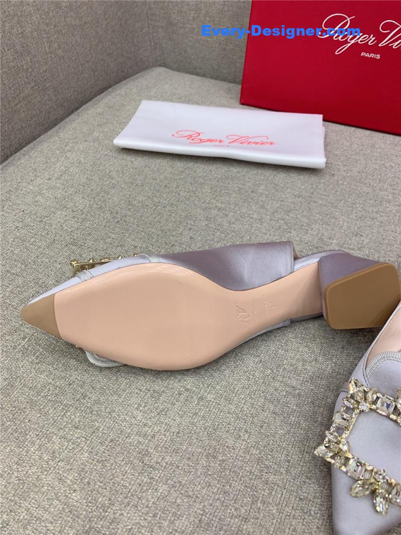 Roger vivier classic diamond buckle silk high heel pumps