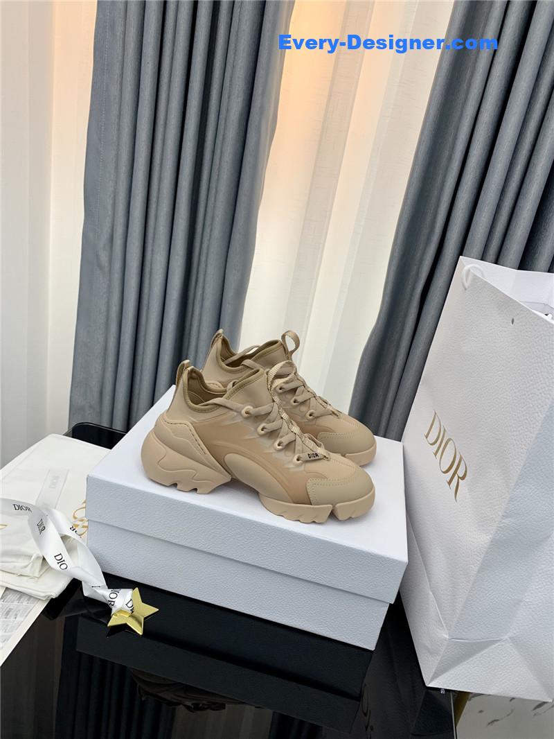 D10r top version daddy shoes