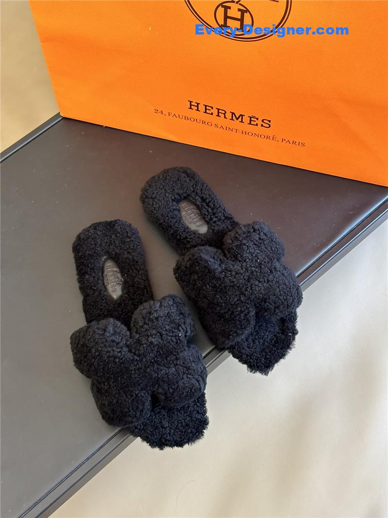 Hermes fur roll cake hair H slippers