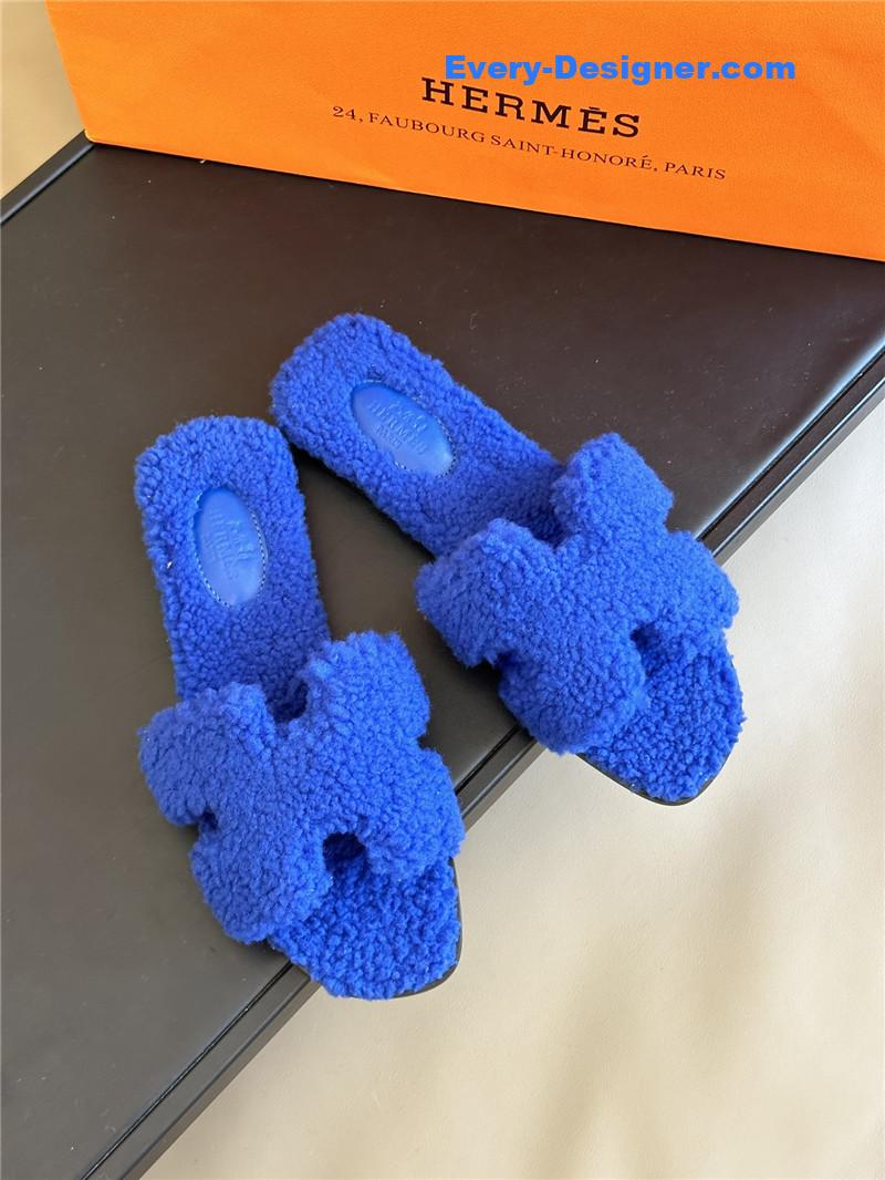 H**me5 chypre blue teddy fleece slippers