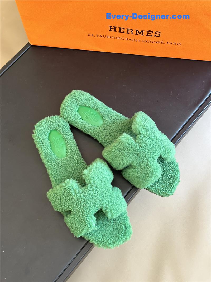 Hermes fur roll cake hair H slippers