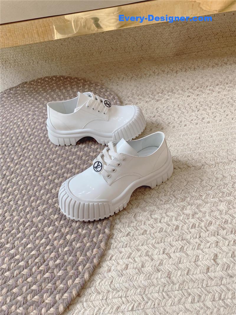 l0vis Vvtt0n lv mary jane shoes