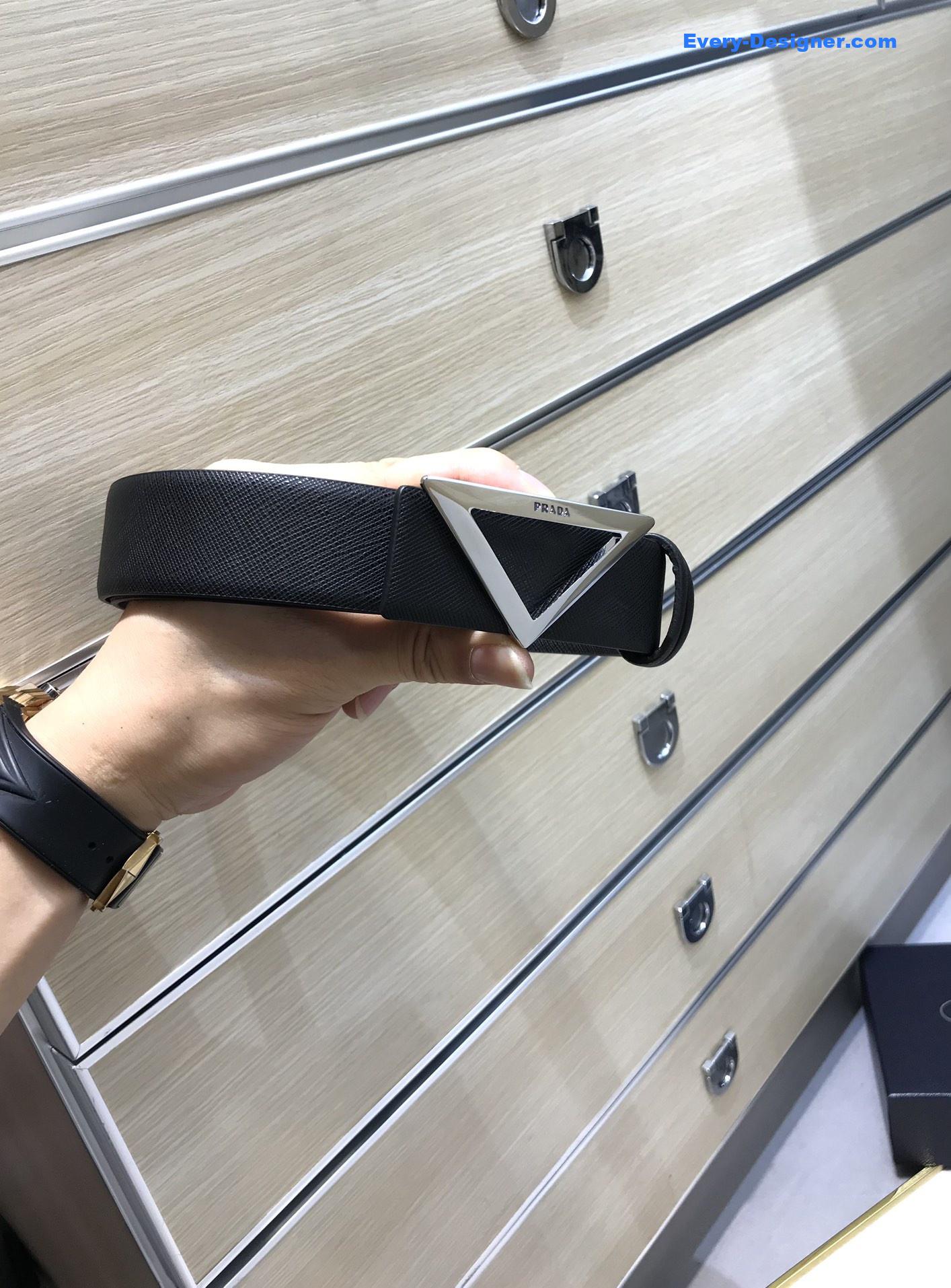 prada saffiano leather belt