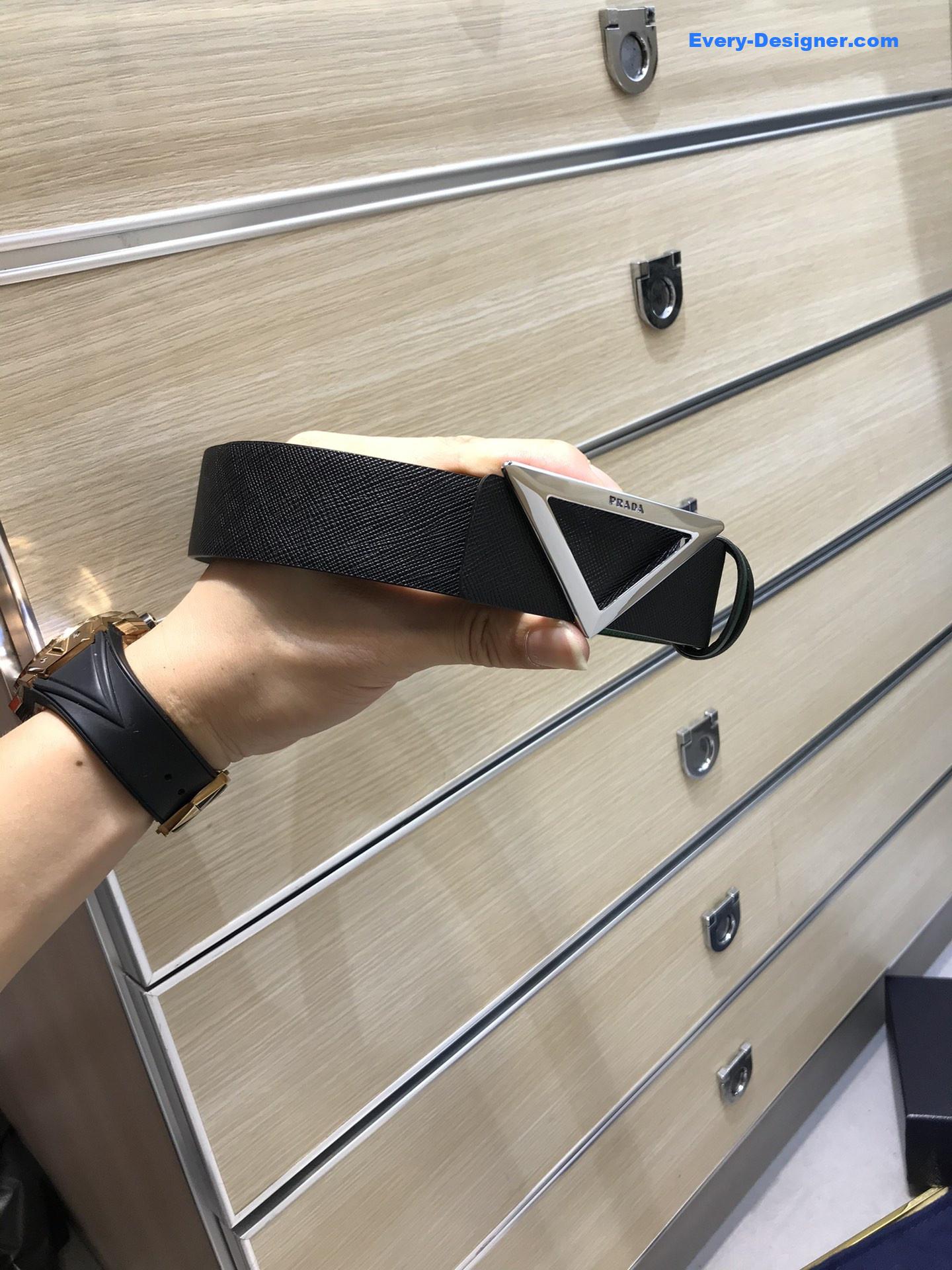 prada saffiano leather belt