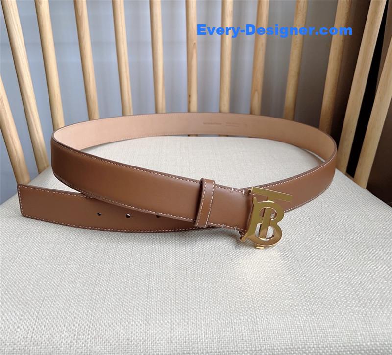 Burberry new leather belt