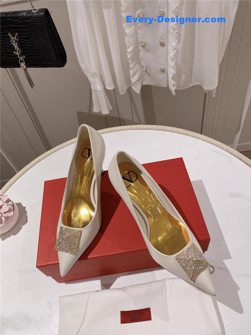 Va1e*ntin0 top rhinestone stud high heels