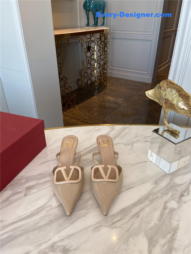 Va1e*ntin0 top sandals