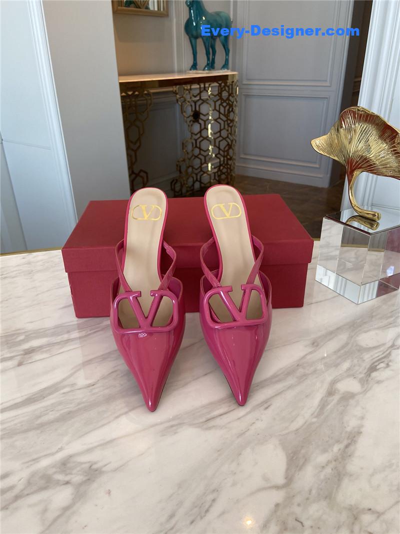 Va1e*ntin0 top sandals