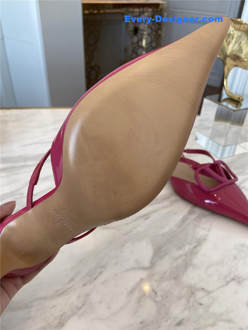 Va1e*ntin0 top sandals