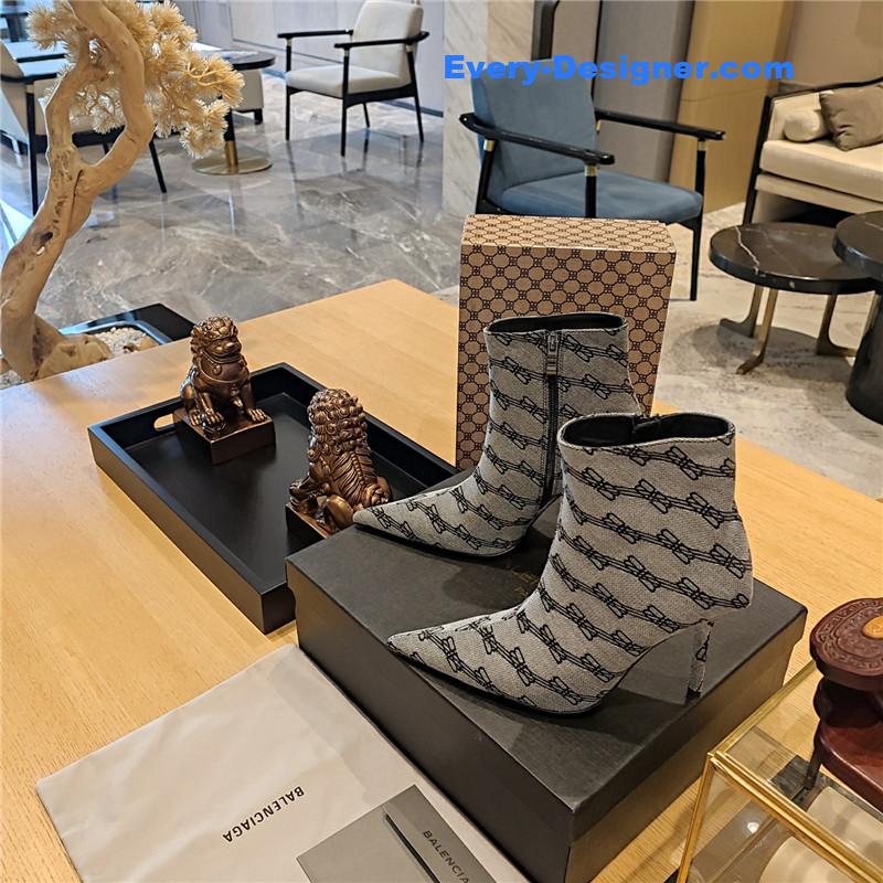 Ba1en*iaga pointed toe stiletto boots