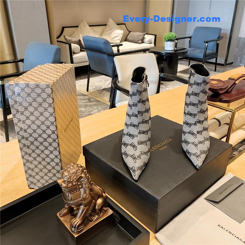 Ba1en*iaga pointed toe stiletto boots