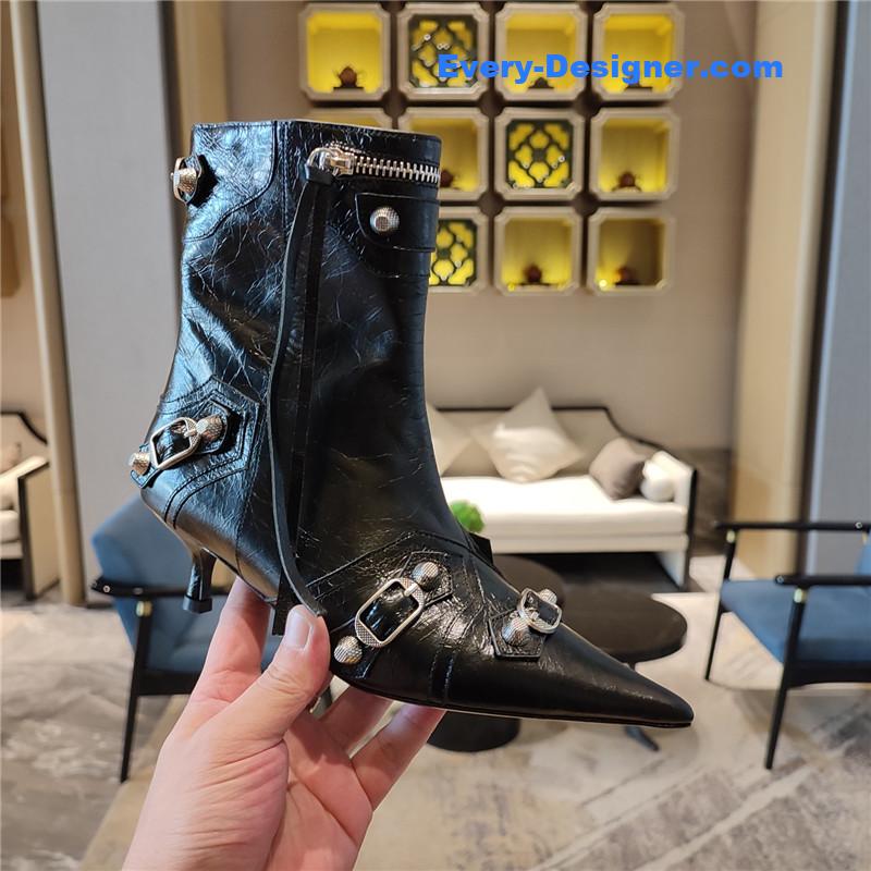 Ba1en*iaga orange pointed toe side zip kitten heel booties