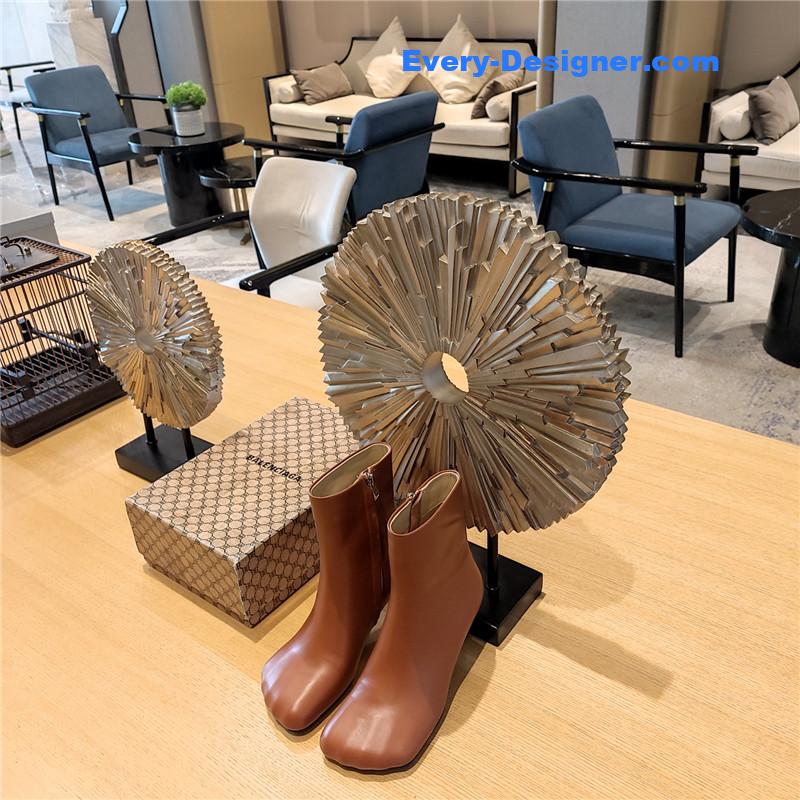 Ba1en*iaga five toe high heel mid boots