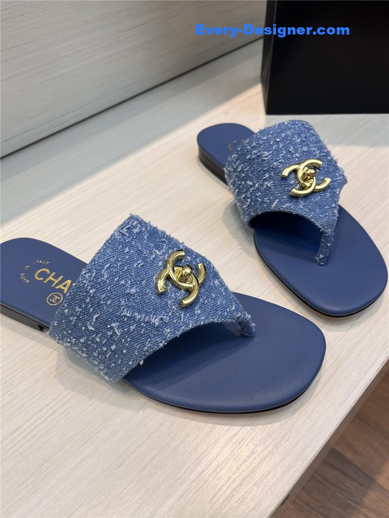 CC flip flops flip flops