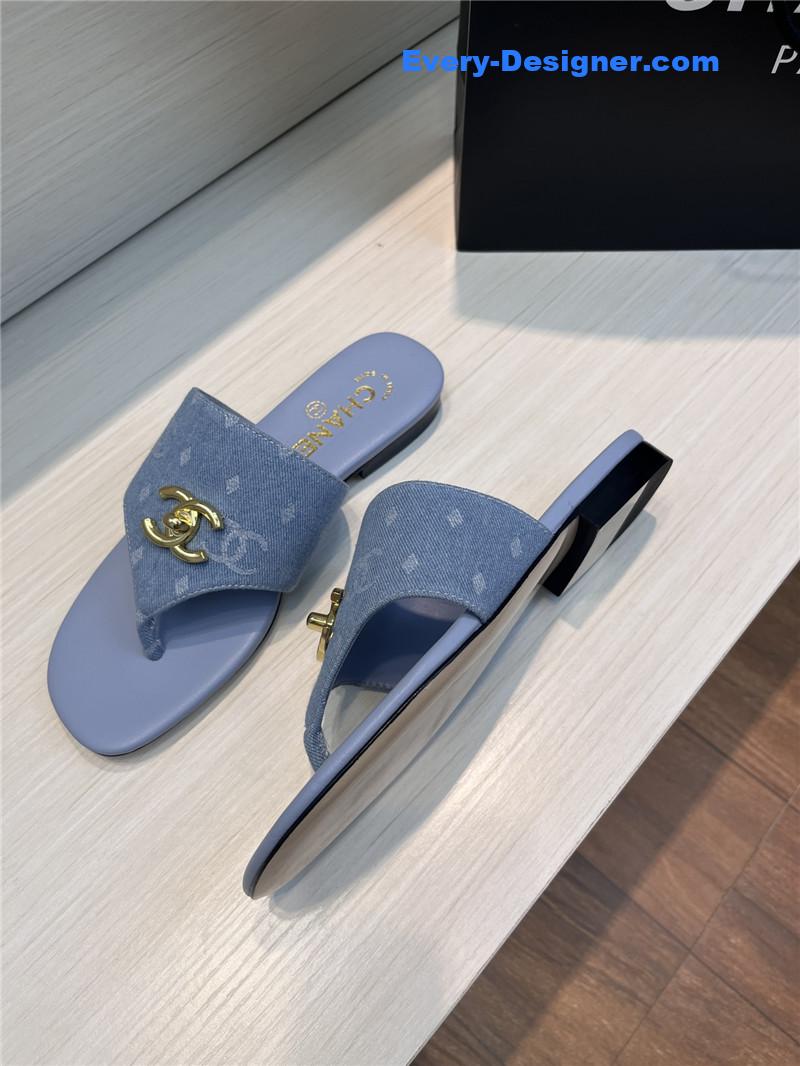 CC flip flops flip flops