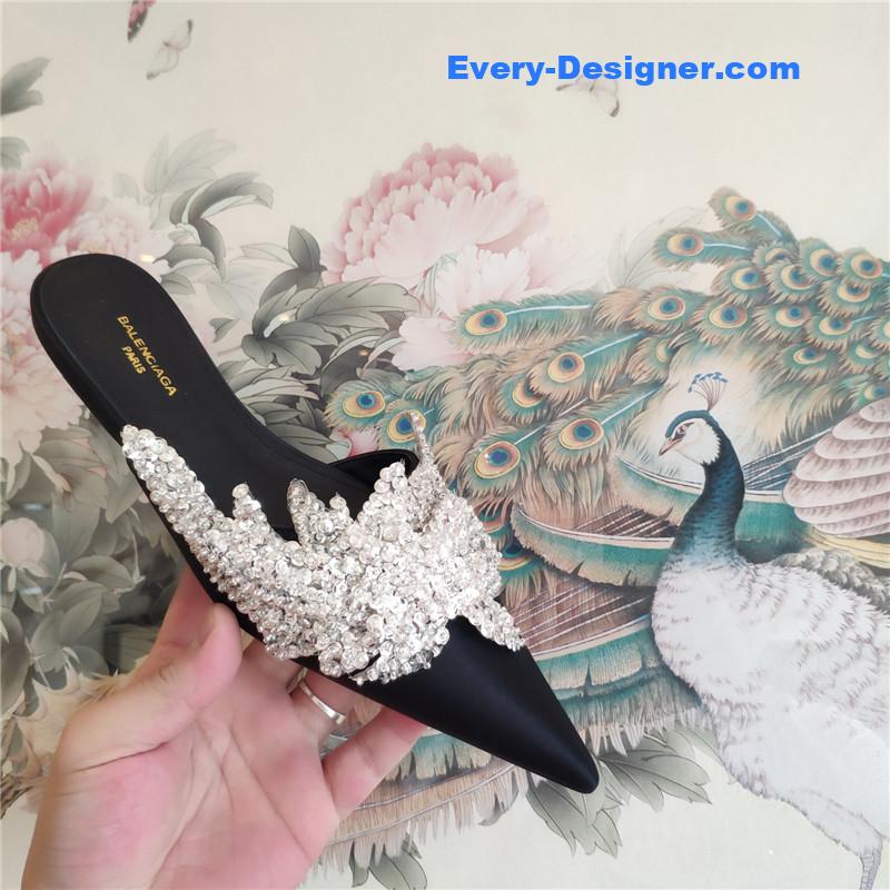 Ba1en*iaga pointed toe sandals