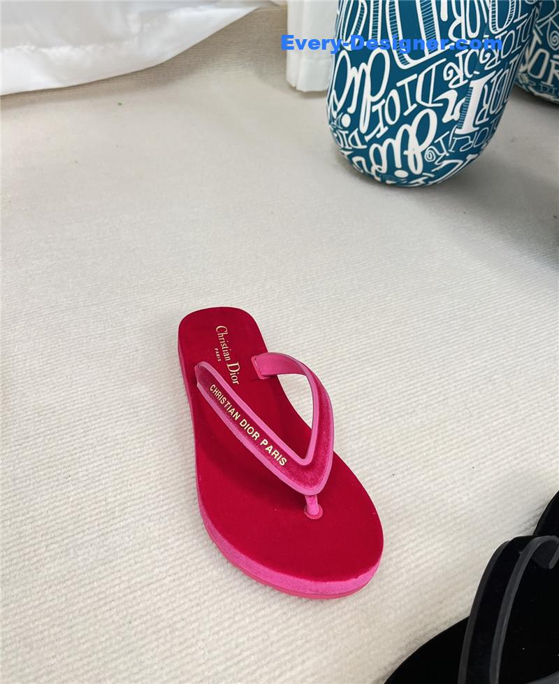 D10r new flip flops