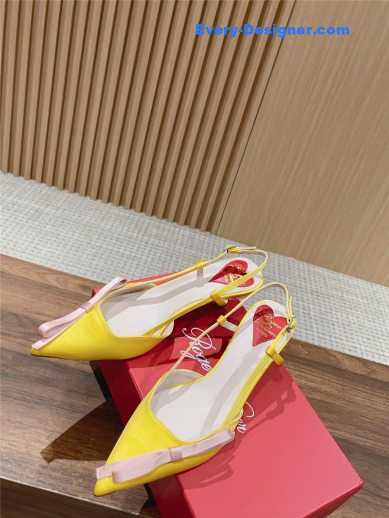 Roger vivier latest bow sandals