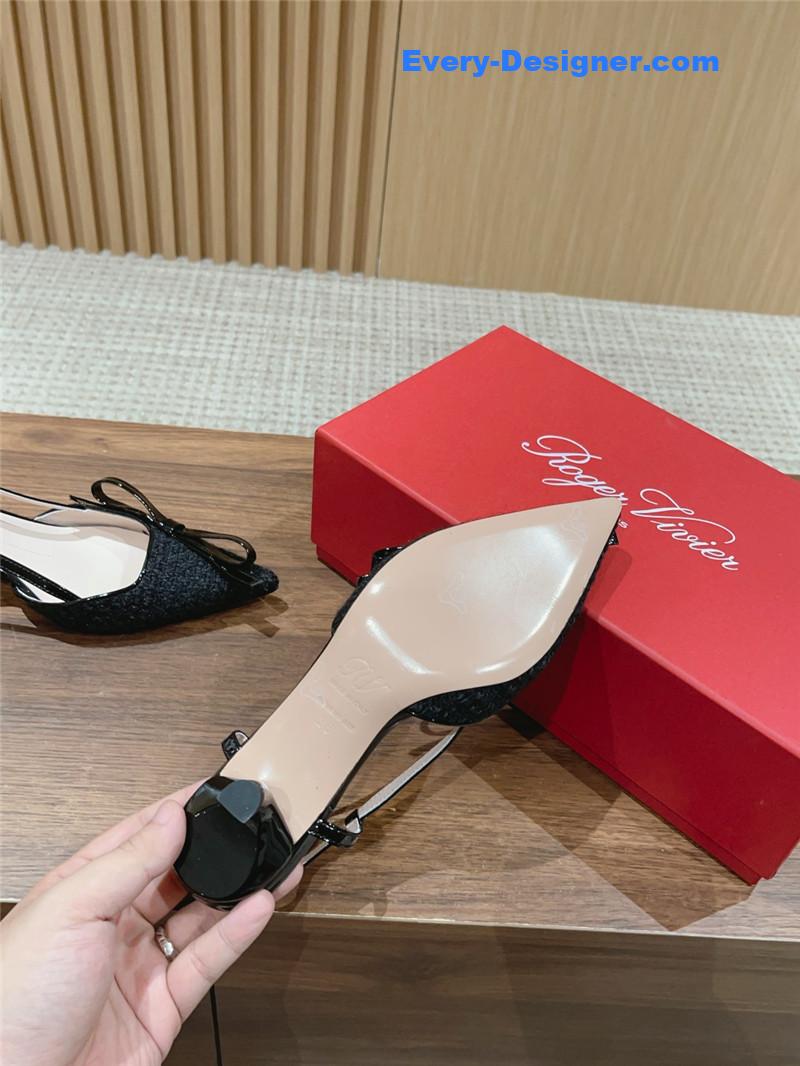 Roger vivier latest bow sandals