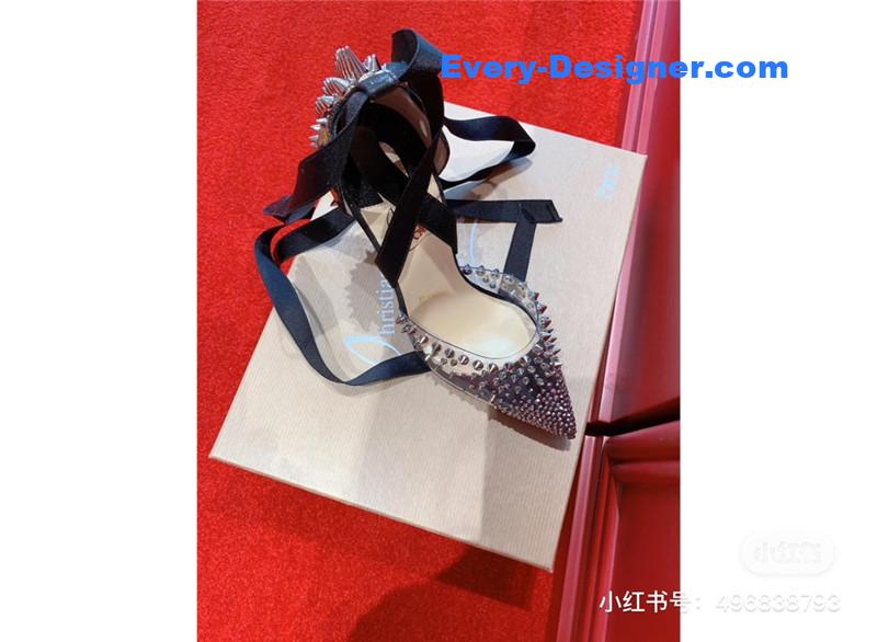 l0vis Vvtt0n lv new pointed rivet high heels