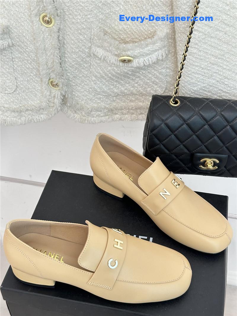 CC double C letter buckle square head chunky loafers