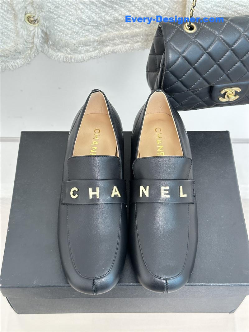 CC double C letter buckle square head chunky loafers