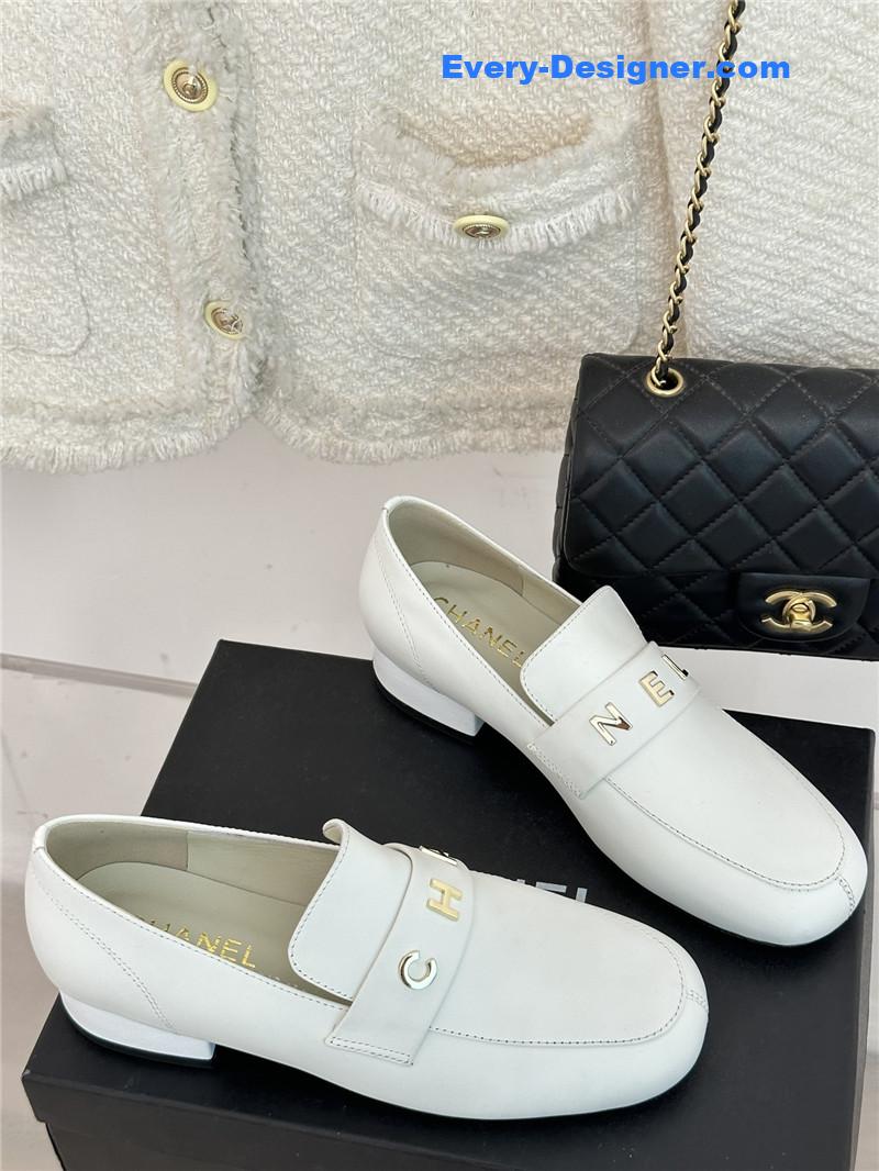 CC double C letter buckle square head chunky loafers