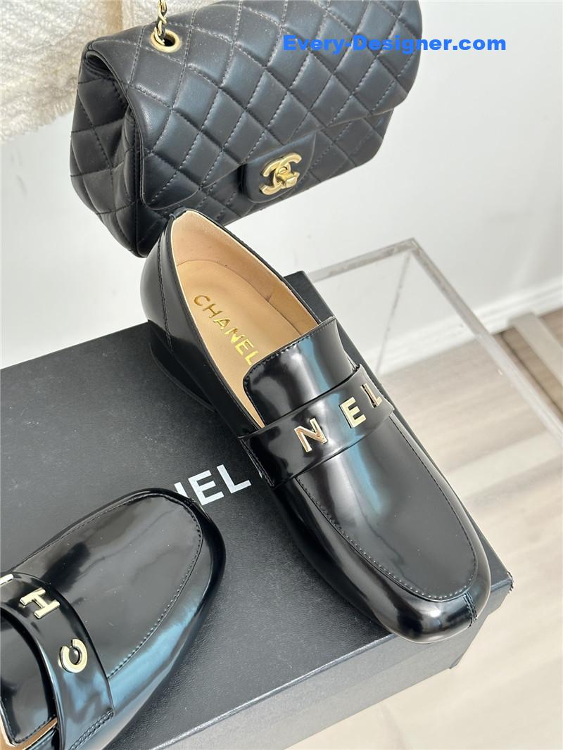 CC double C letter buckle square head chunky loafers