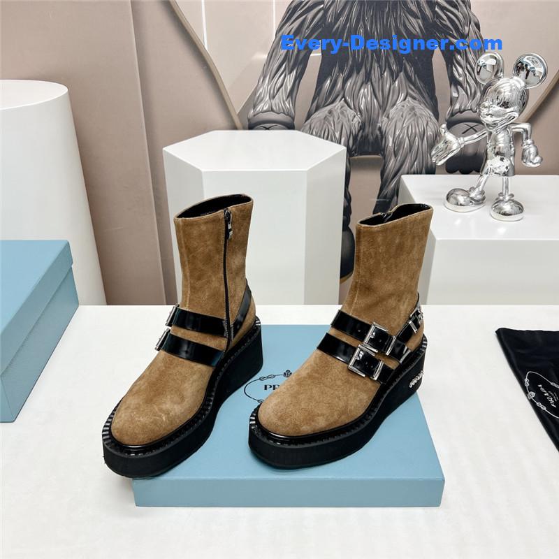 Pra*a round toe double buckle platform ankle boots