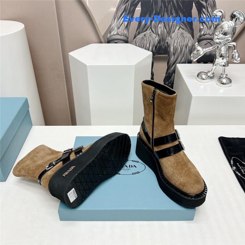 Pra*a round toe double buckle platform ankle boots