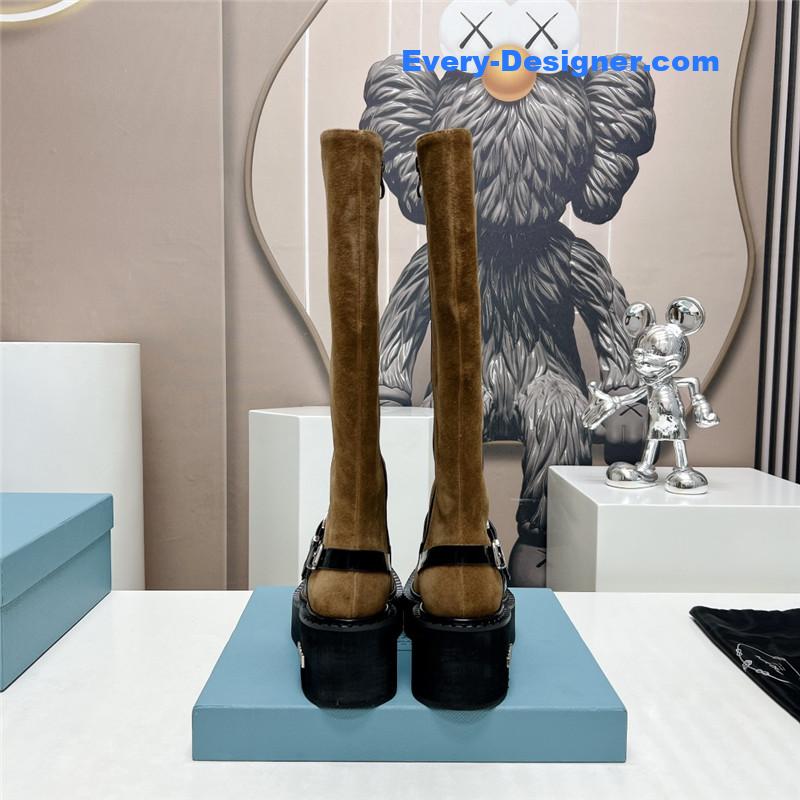 Pra*a round toe double buckle platform boots