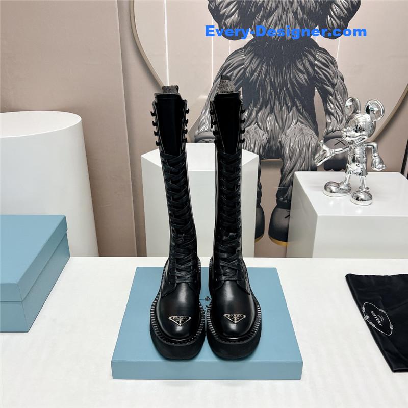 Pra*a round toe platform lace-up boots