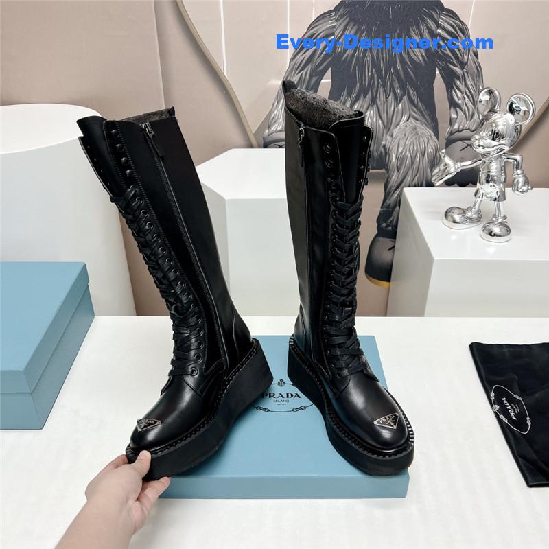 Pra*a round toe platform lace-up boots