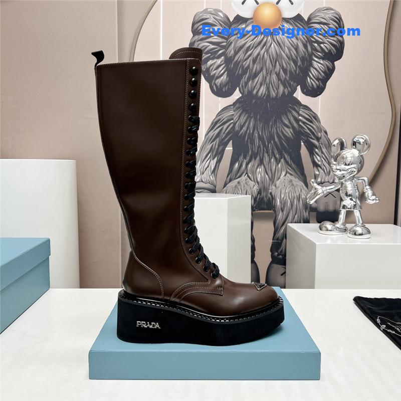 Pra*a round toe platform lace-up boots