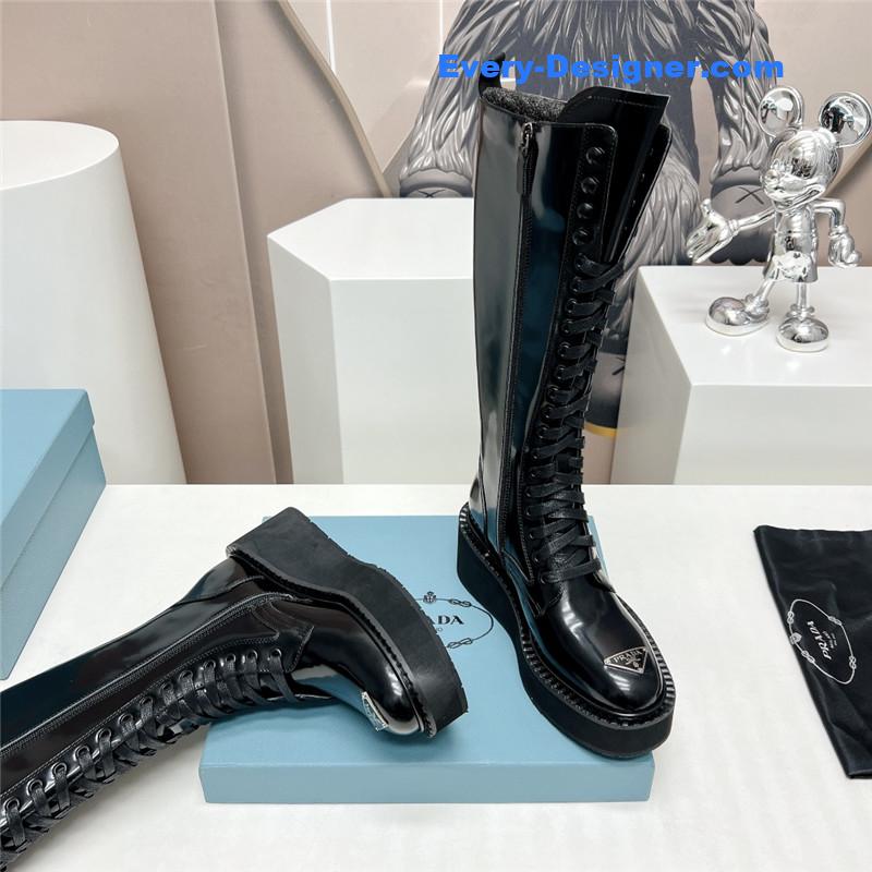 Pra*a round toe platform lace-up boots