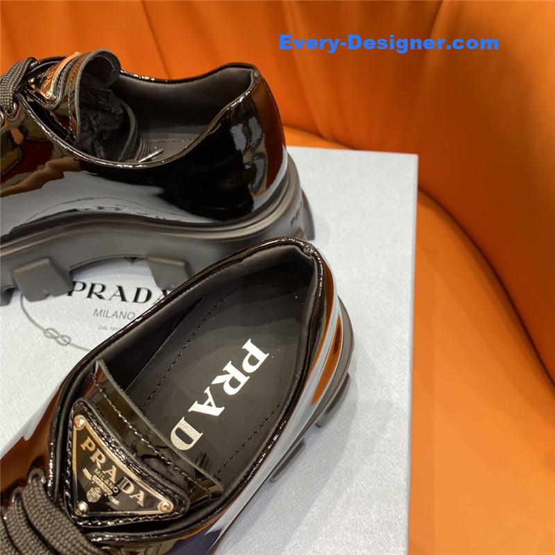 Pra*a triangle logo lace-up loafers