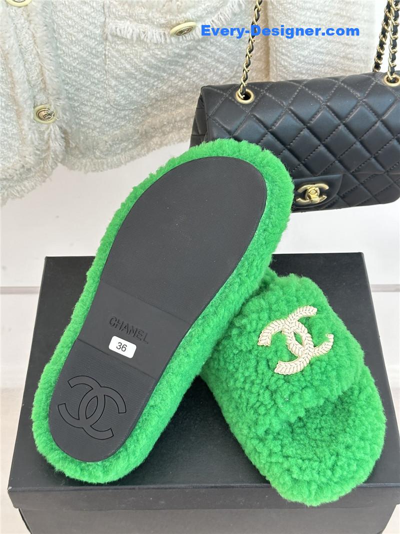 CC classic four seasons double C plush slippers